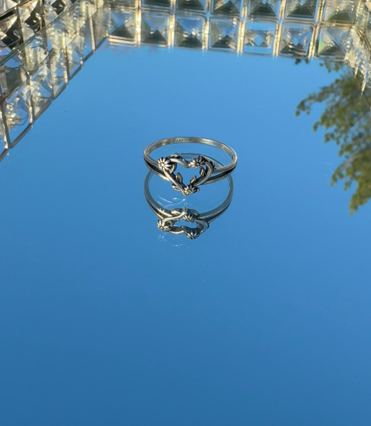 The Vine Ring