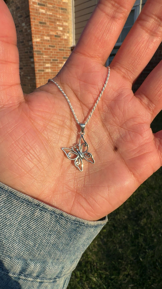 Mariposa Necklace