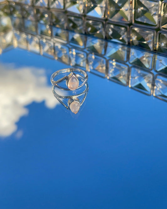 Dahlia Ring